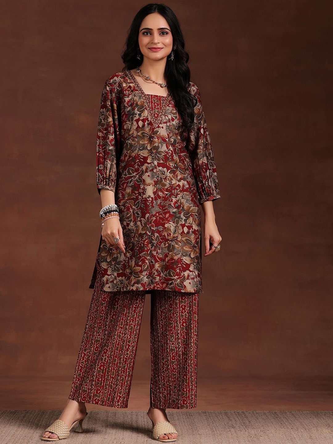 

Libas Women Floral Printed Regular Beads and Stones Kurta with Palazzos, Maroon