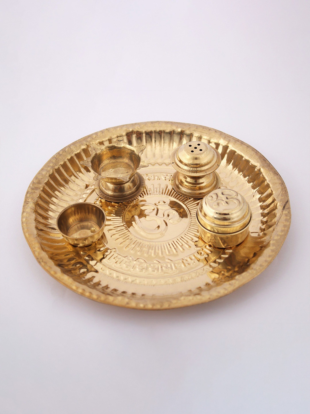 

Exotic India Ritual & Puja Thali Set, Gold