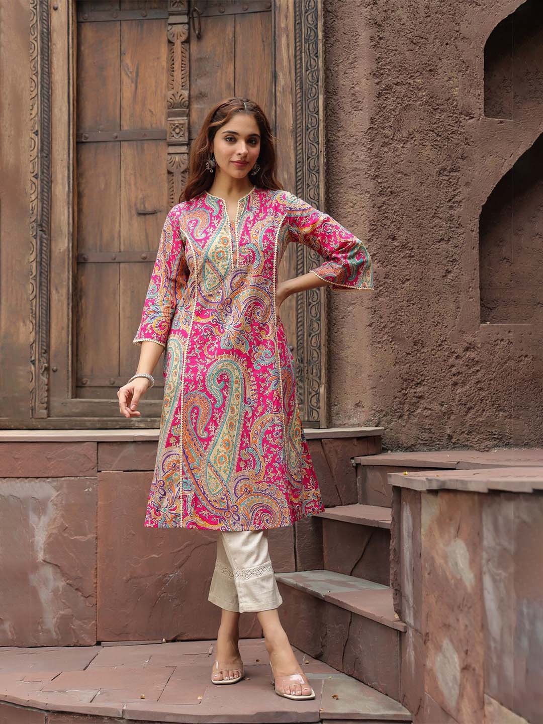 

Rain & Rainbow Women Ethnic Motifs Printed Flared Sleeves Mirror Work Kurta, Fuchsia
