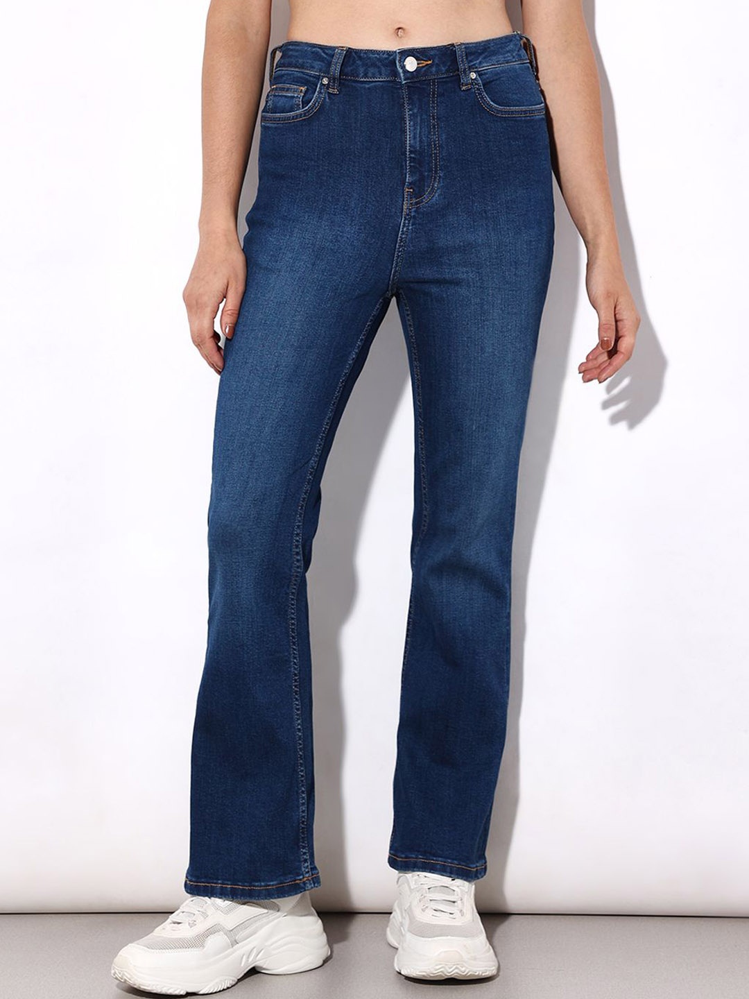 

ONLY Women Bootcut Mid-Rise Light Fade Stretchable Jeans, Blue