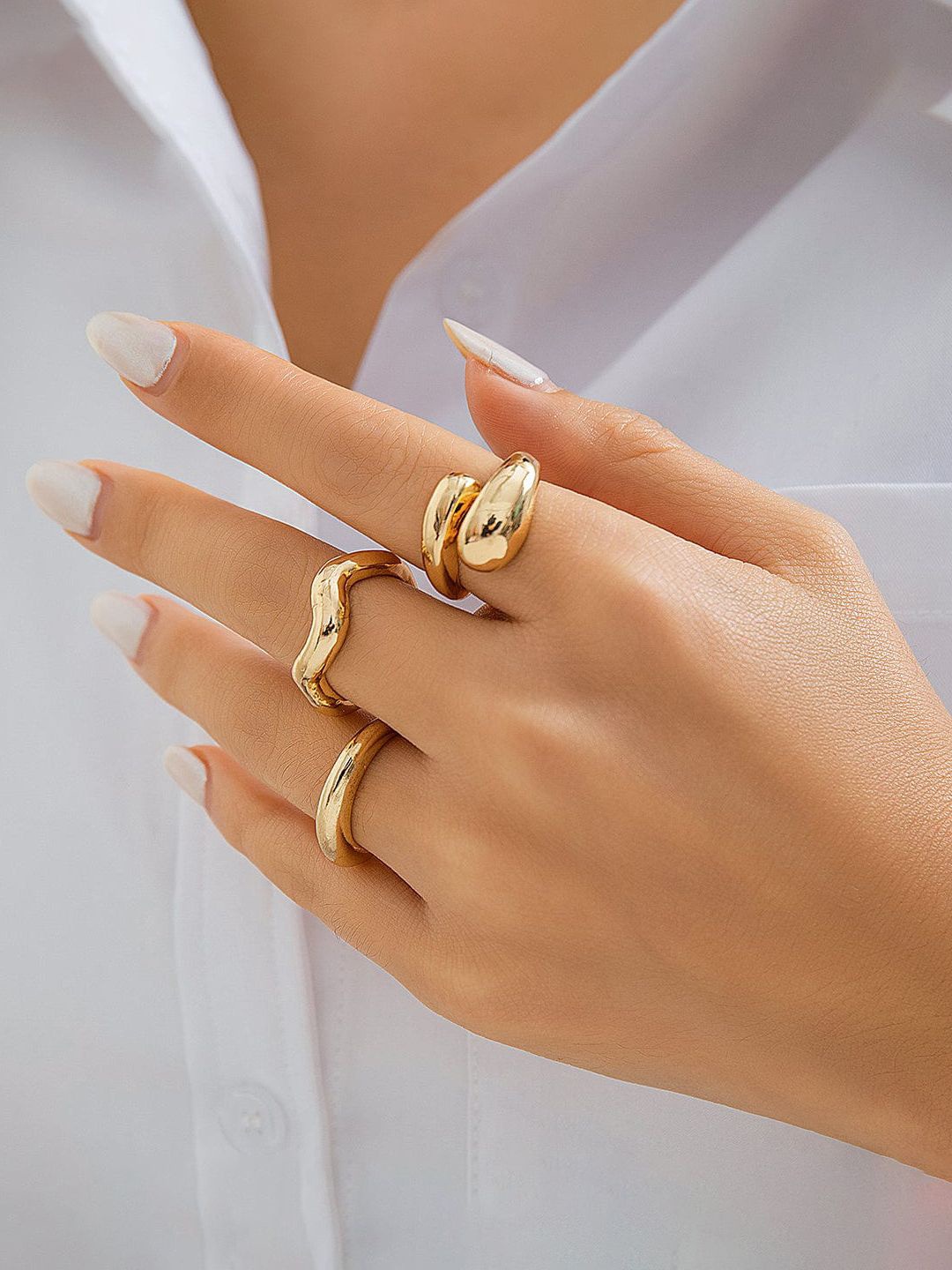 

Jewels Galaxy Set Of 3 Gold Plated Midi Adjustable Finger Rings