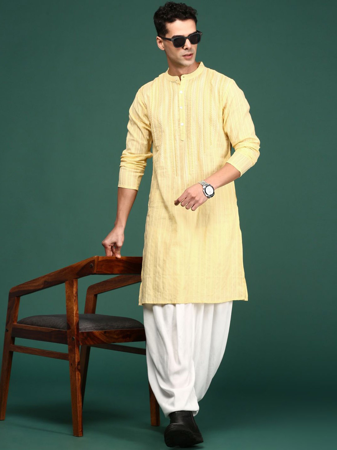 

Sangria Men Embroidered Straight Kurtas, Yellow