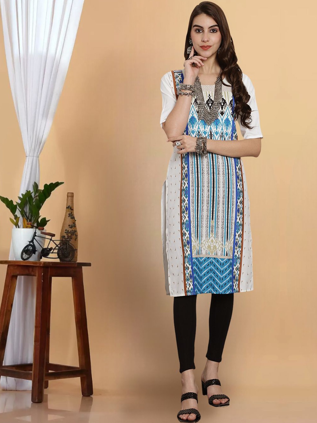 

7Threads Women Flared Sleeves Sequinned Floral Crepe Anarkali Kurta, Multi
