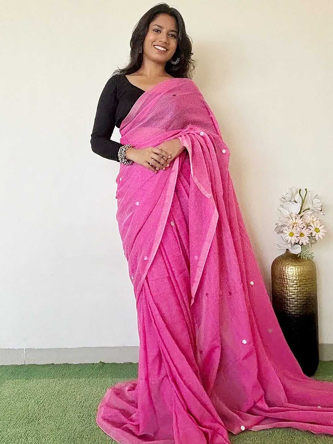 

Anouk Embellished Saree, Pink