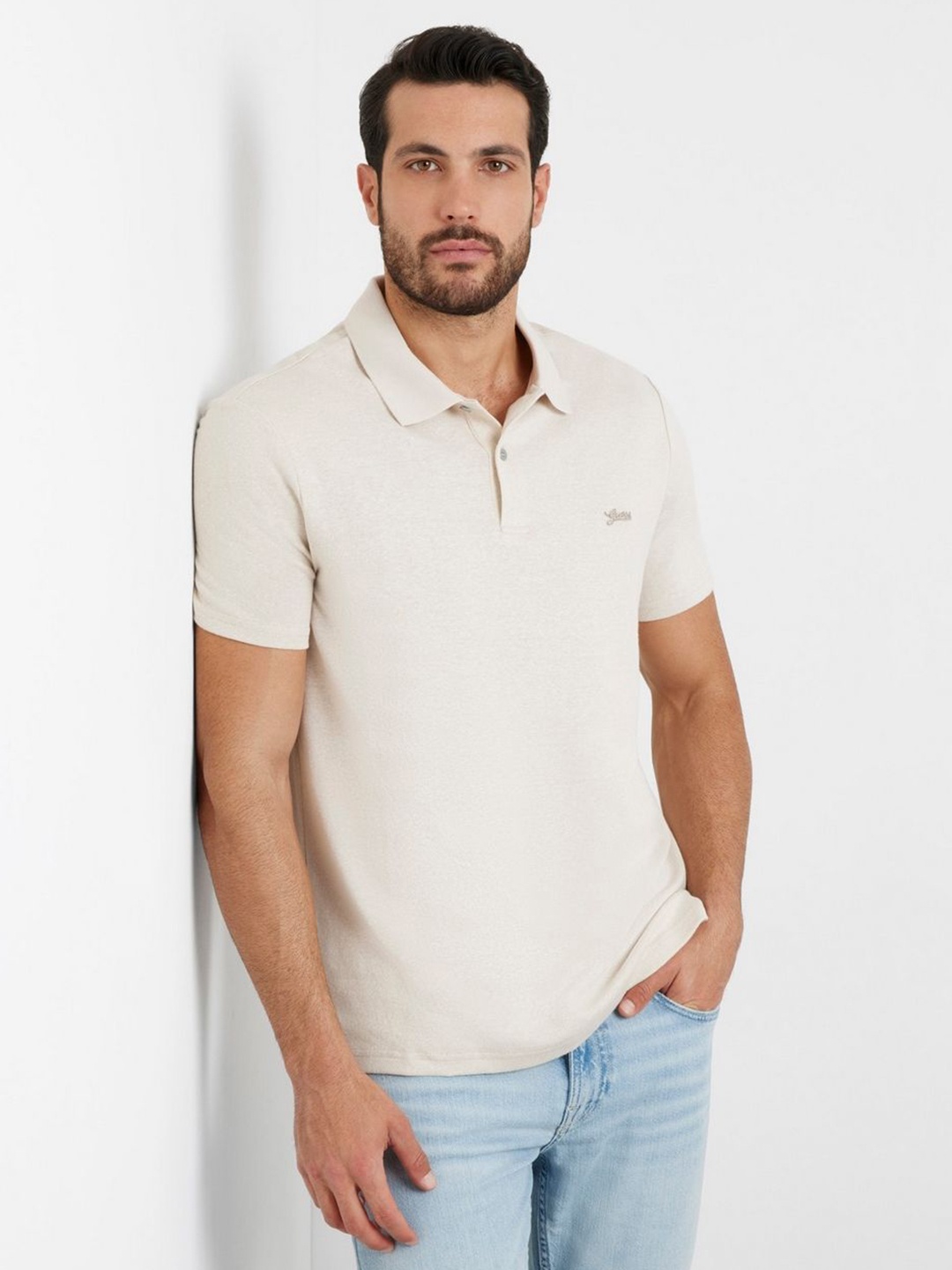 

GUESS Men Polo Collar Pockets T-shirt, Cream