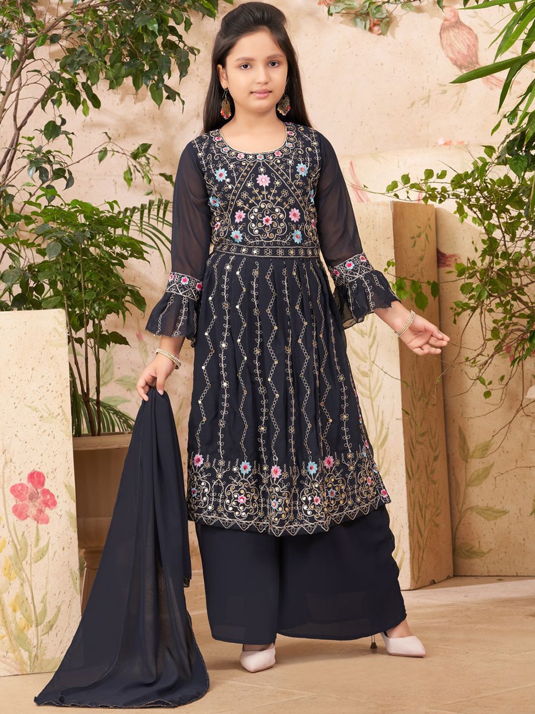 

Aarika Girls Floral Embroidered Regular Sequinned Kurta with Palazzos & With Dupatta, Navy blue