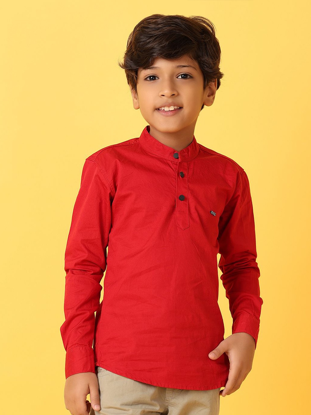 

V-Mart Boys Classic Opaque Casual Shirt, Red