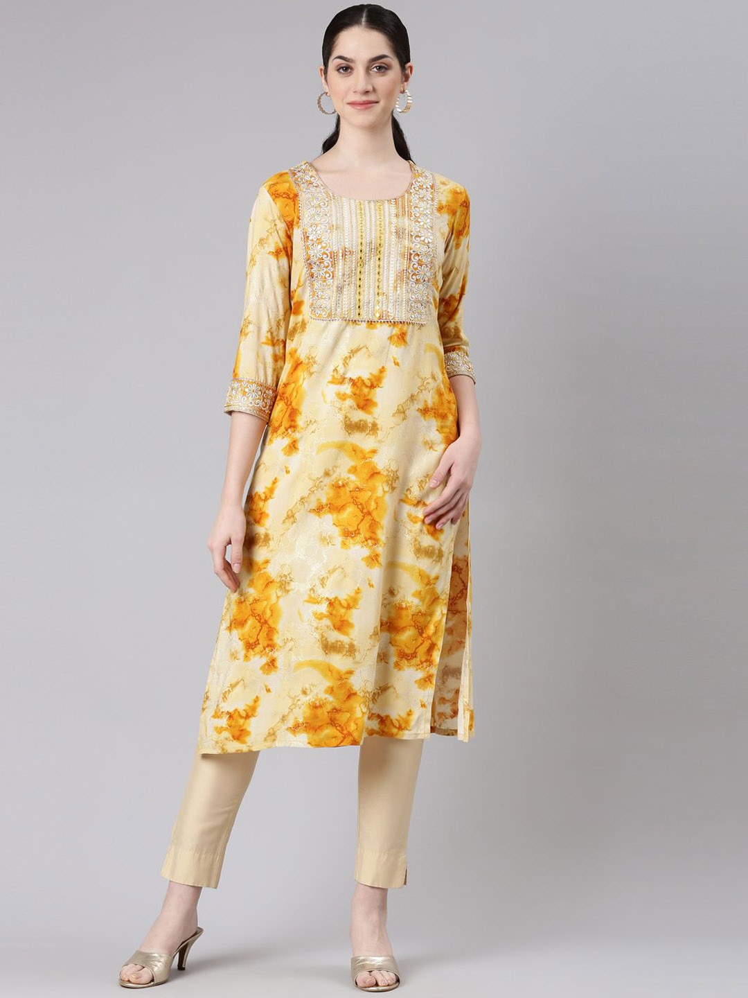 

Neerus Women Printed Keyhole Neck Sequinned Kurta, Yellow