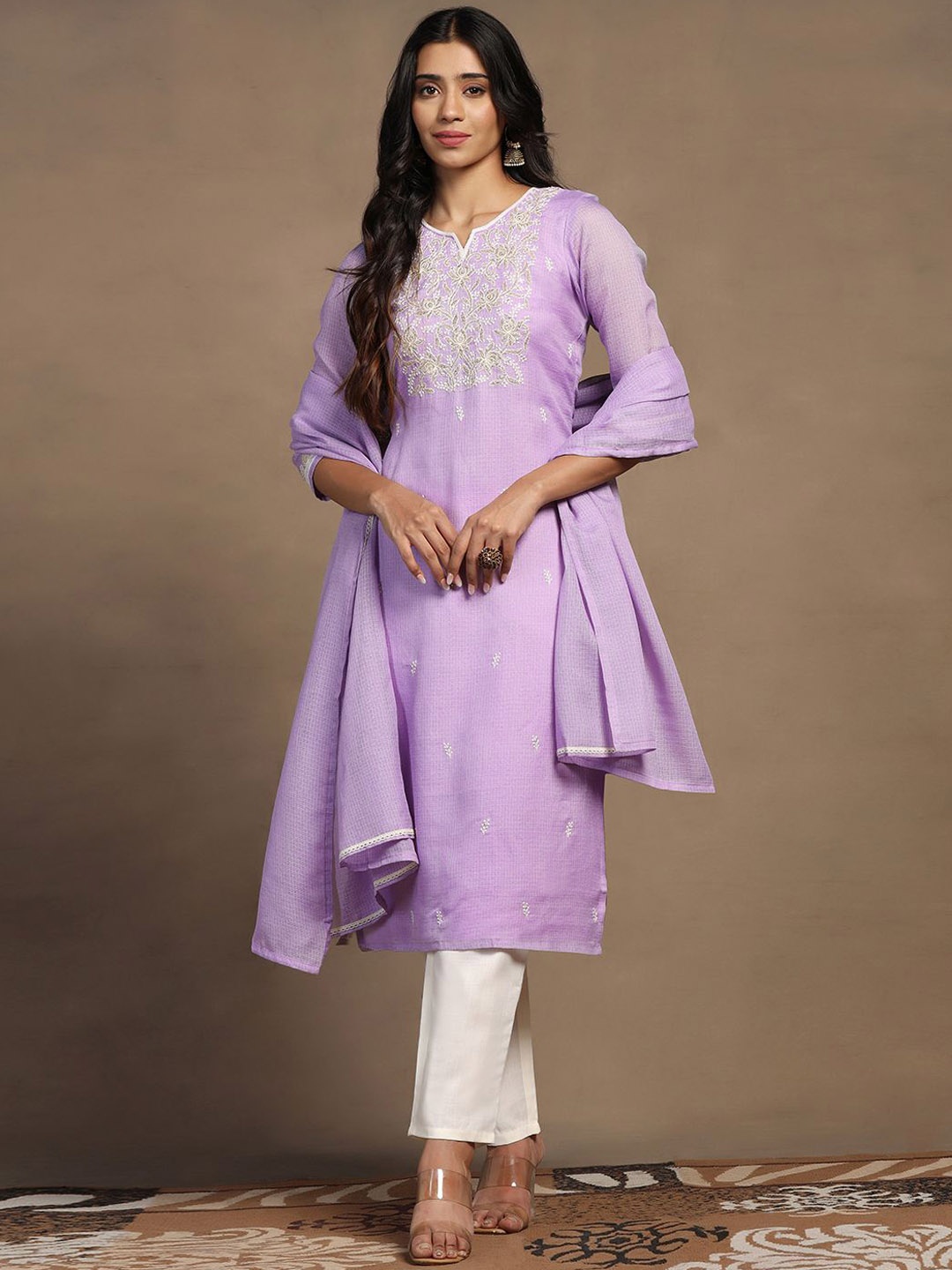 

FASHION DREAM Women Floral Yoke Design Regular Kurta with Trousers & With Dupatta, Lavender