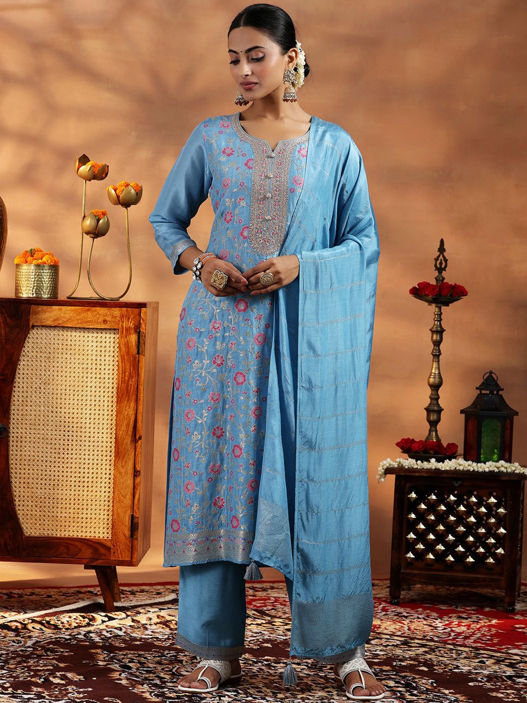 

Libas Women Floral Regular Kurta with Palazzos & With Dupatta, Blue