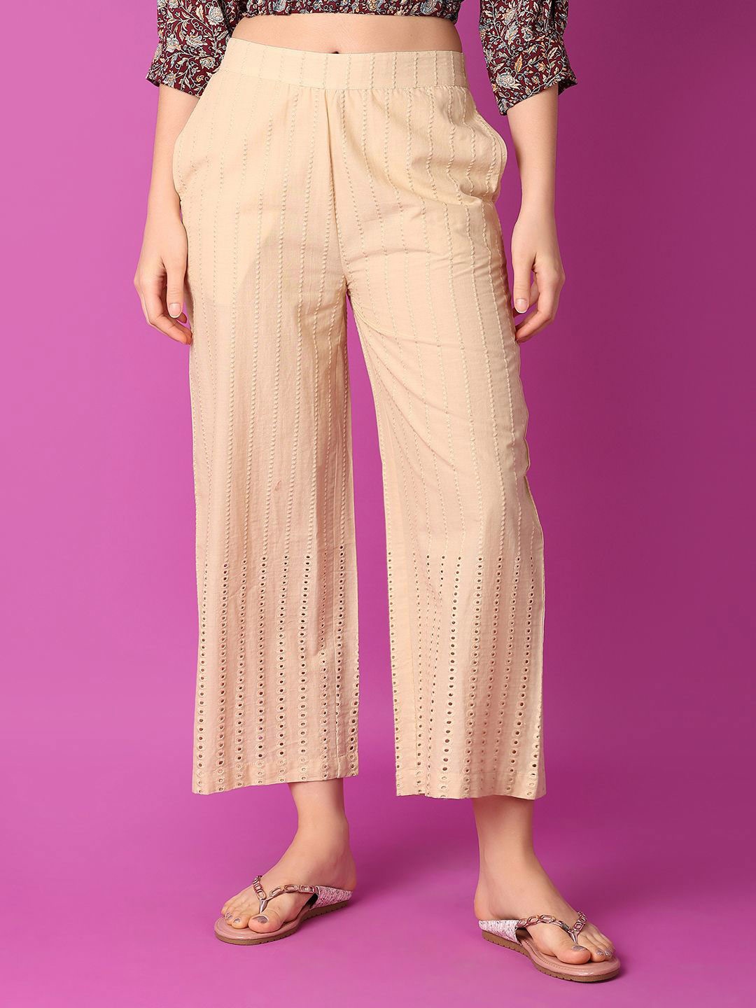 

UNLIMITED Women Flared Palazzos, Beige