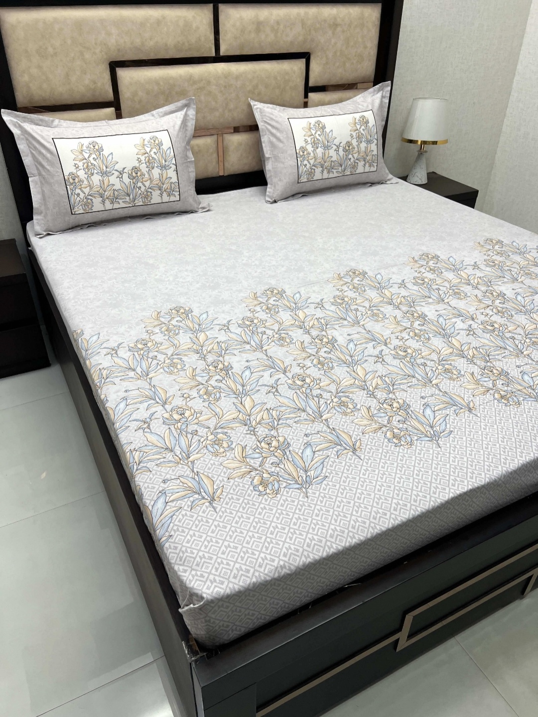 

Pure Decor Grey & Yellow Floral 350 TC King Bedsheet with 2 Pillow Covers