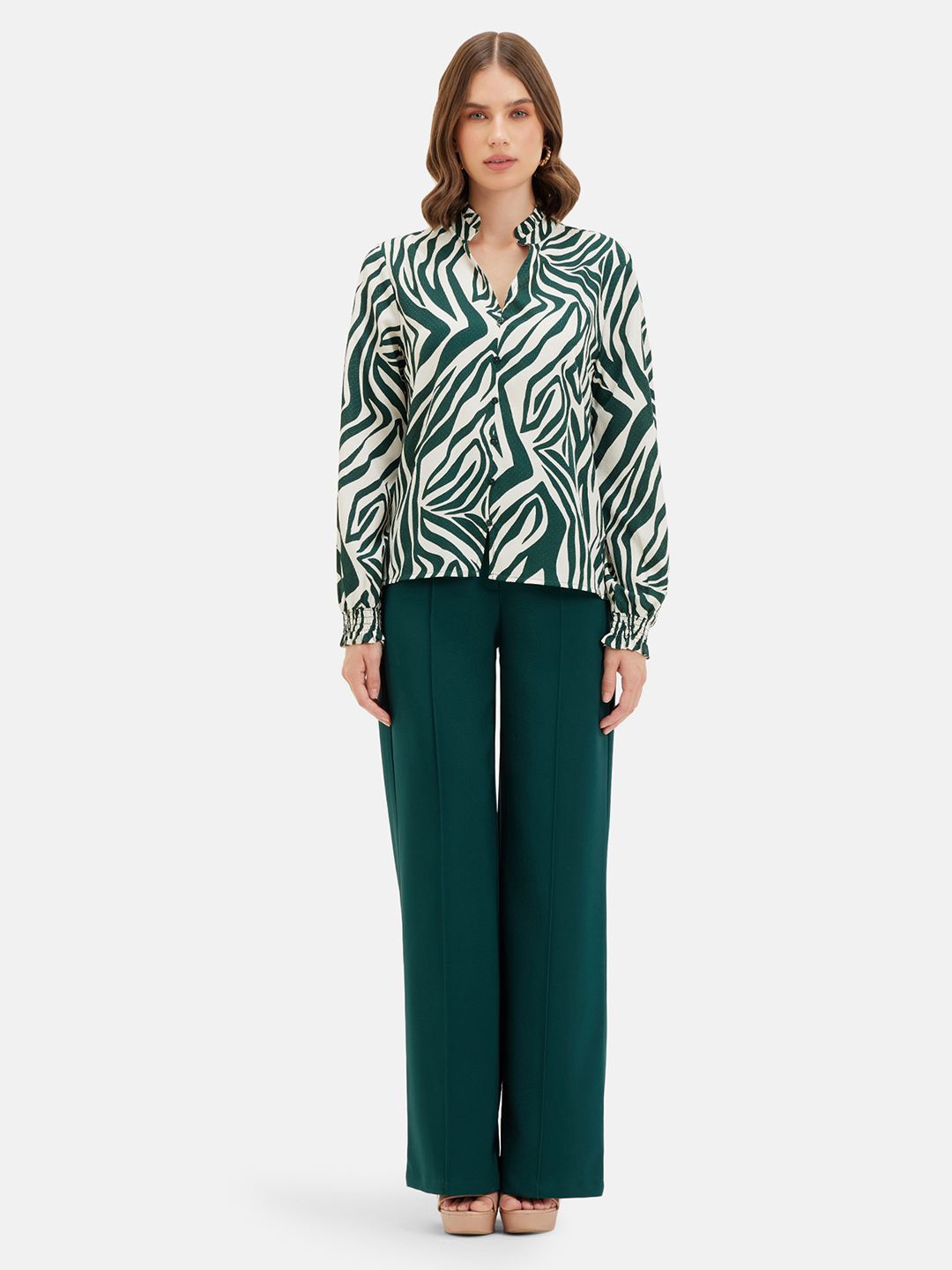 

Kazo Tropical Print Ruffles Crepe Shirt Style Top, Green