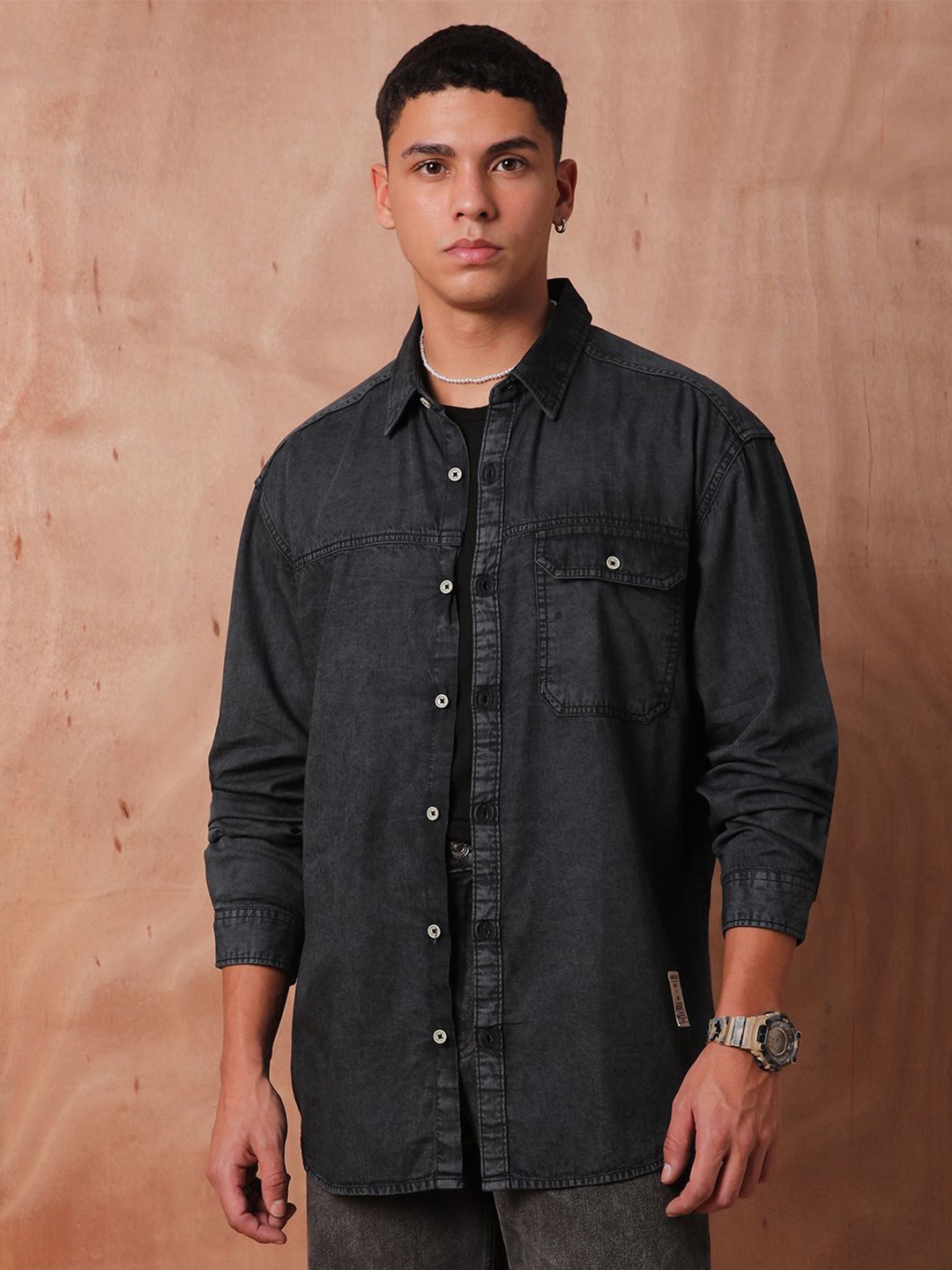 

The Roadster Lifestyle Co Relaxed Fit Denim Casual Shirts, Black