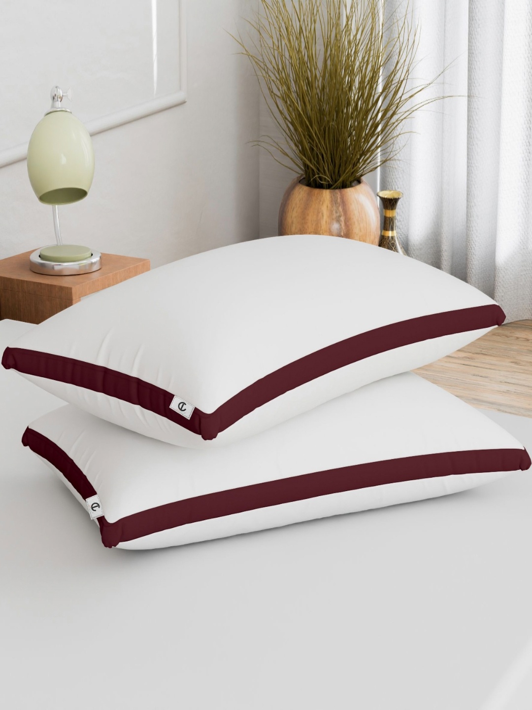 

CURIOUS LIFESTYLE White Set of 2 Fibre Filled Polycotton Breathable Sleep Pillow