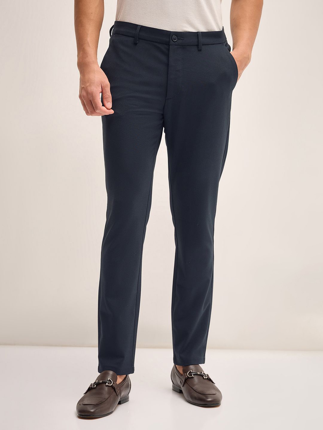 

THE BEAR HOUSE Men Mid-Rise Slim Fit Formal Trousers, Blue