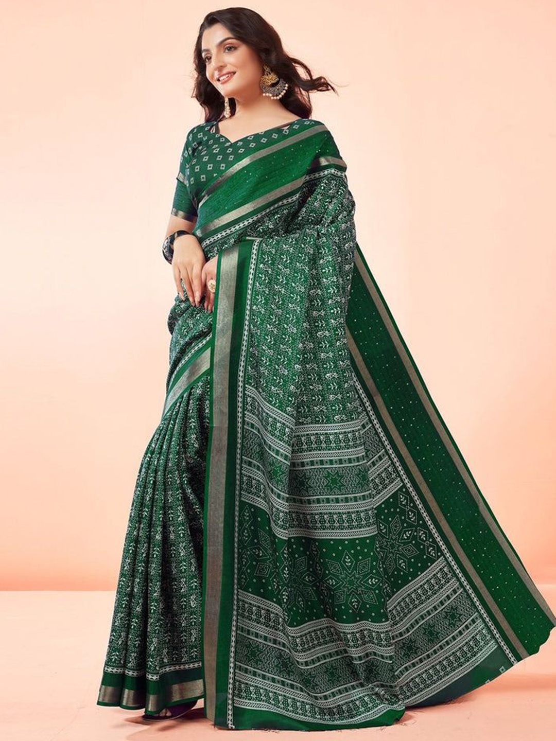 

Sanwariya Silk Floral Zari Art Silk Saree, Green