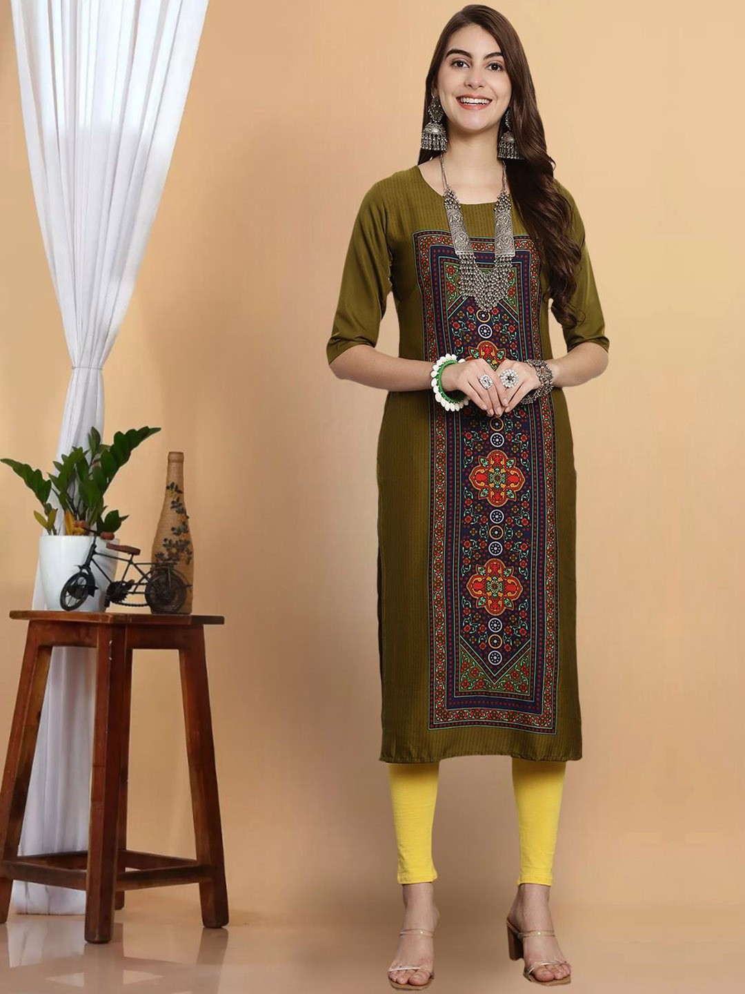

7Threads Women Geometric Mirror Work Floral Crepe Anarkali Kurta, Multi