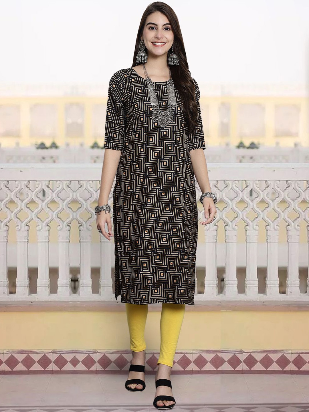 

7Threads Women Checked Flared Sleeves Floral Crepe Kurta, Multi
