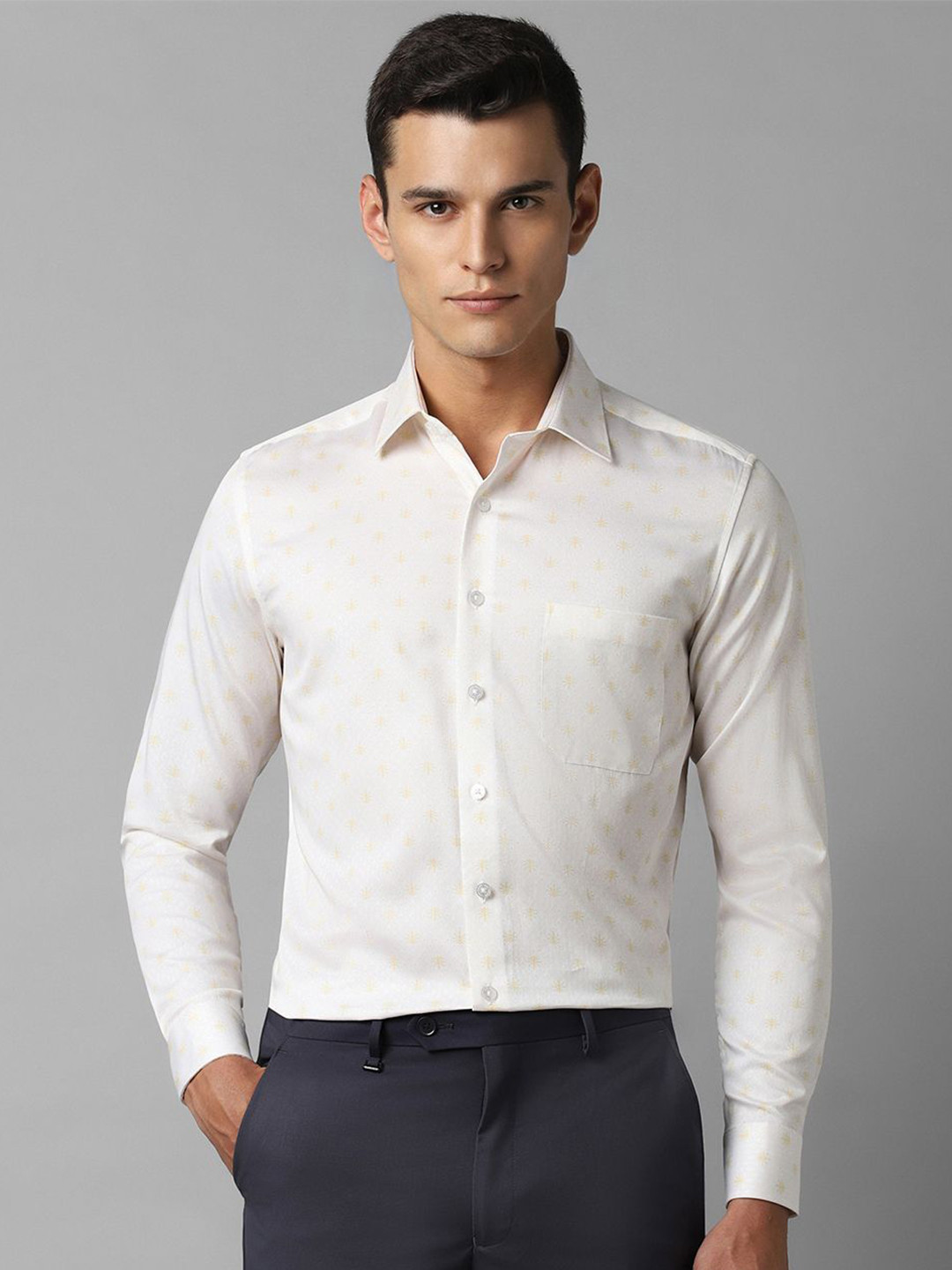 

Louis Philippe Men Slim Fit Opaque Formal Shirt, White