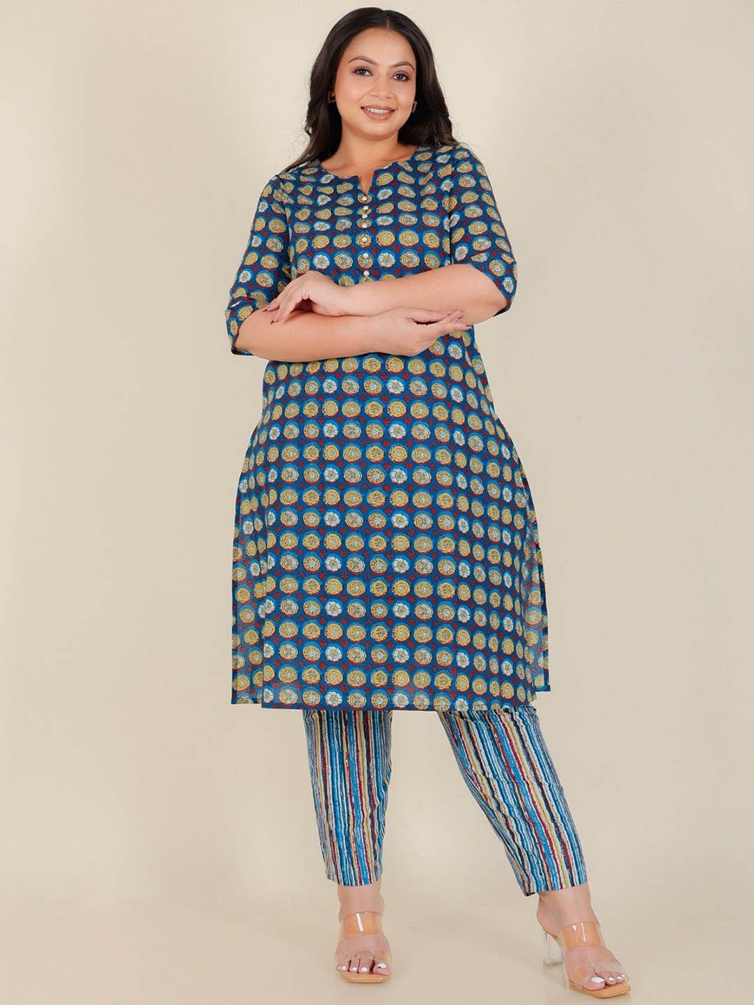 

Aramya Women Printed Regular Beads and Stones Pure Cotton Kurta with Trousers, Blue