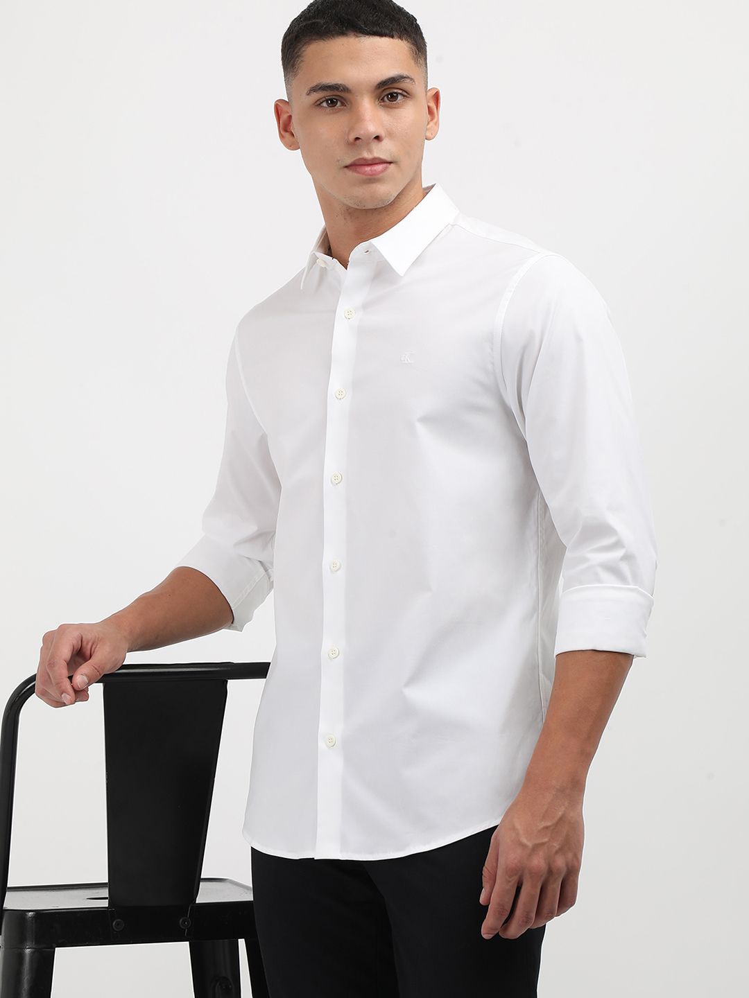 

Calvin Klein Jeans Men Slim Fit Opaque Casual Shirt, White