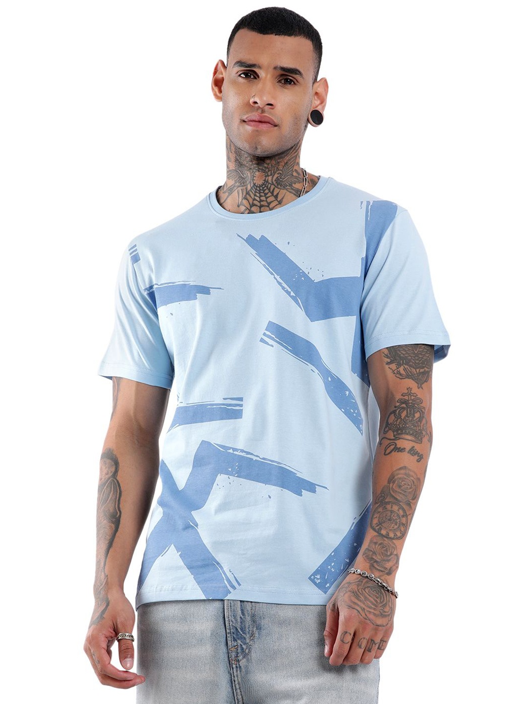 

WROGN Wrogn Brush Strokes Graphic Printed Crew Neck Slim Fit Cotton T-shirt, Blue