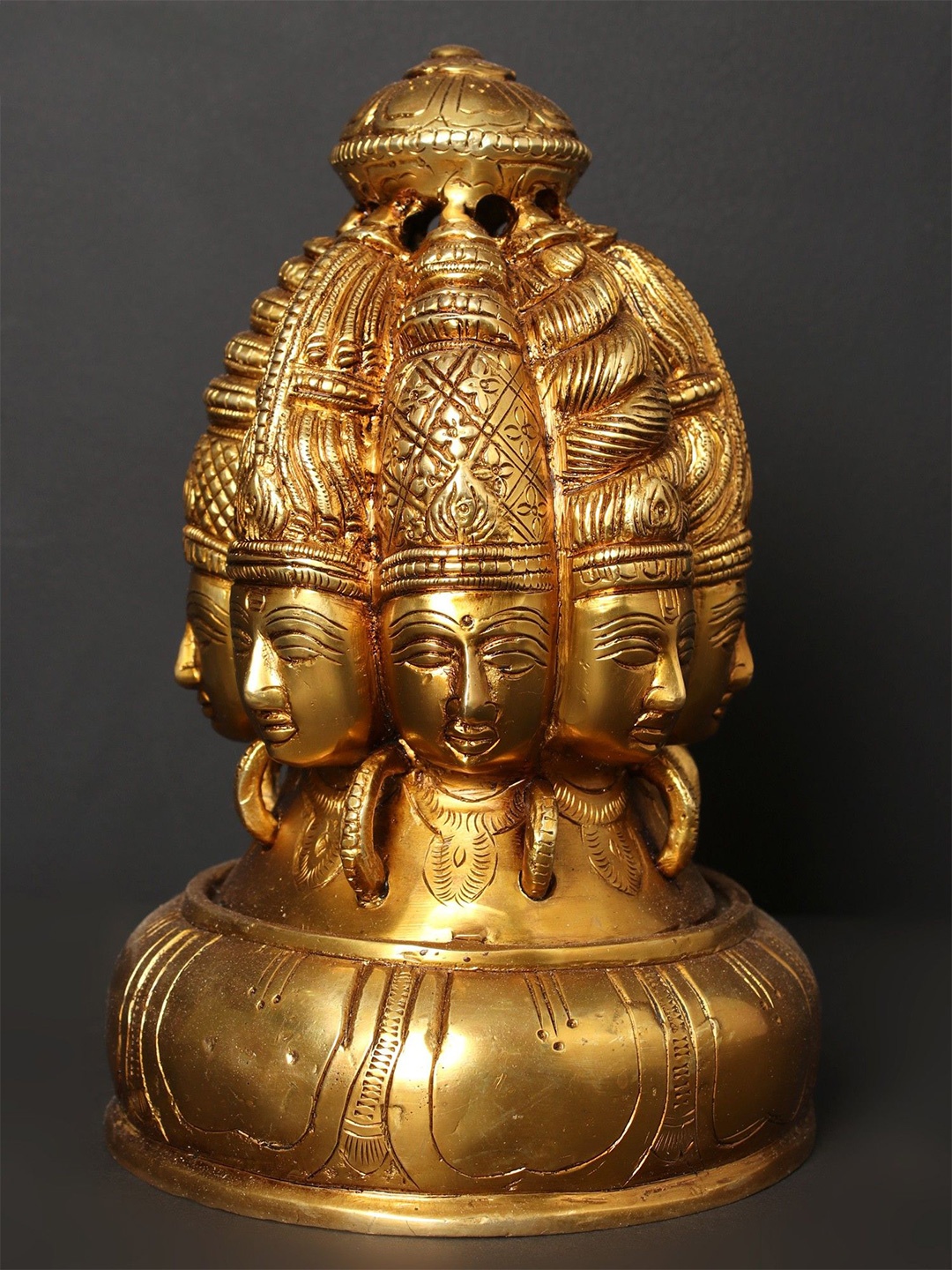 

Exotic India Religious Idol Showpiece, Gold