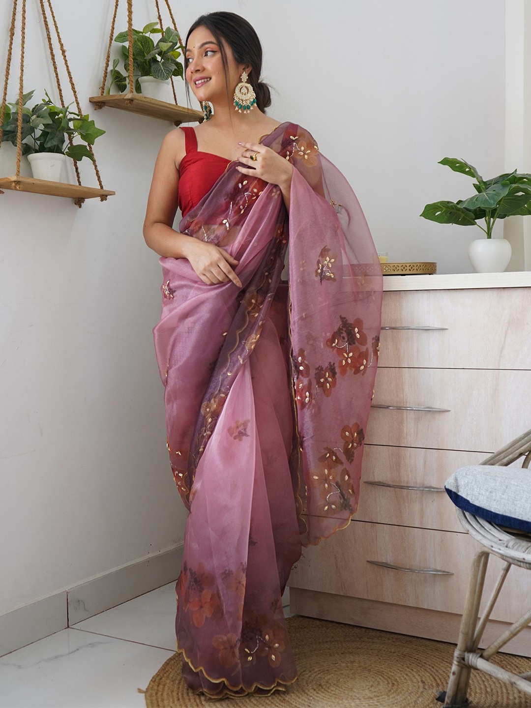 

elora Floral Beads and Stones Organza Saree, Pink