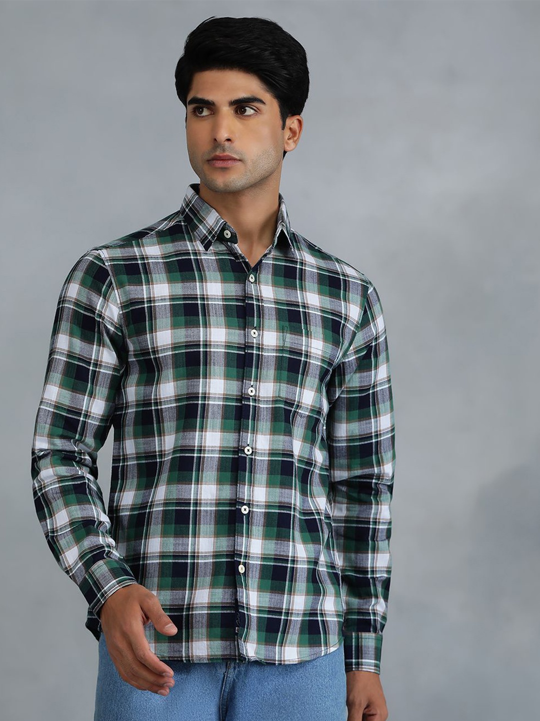 

Greenfibre Men Slim Fit Tartan Checks Opaque Checked Casual Shirt, Green