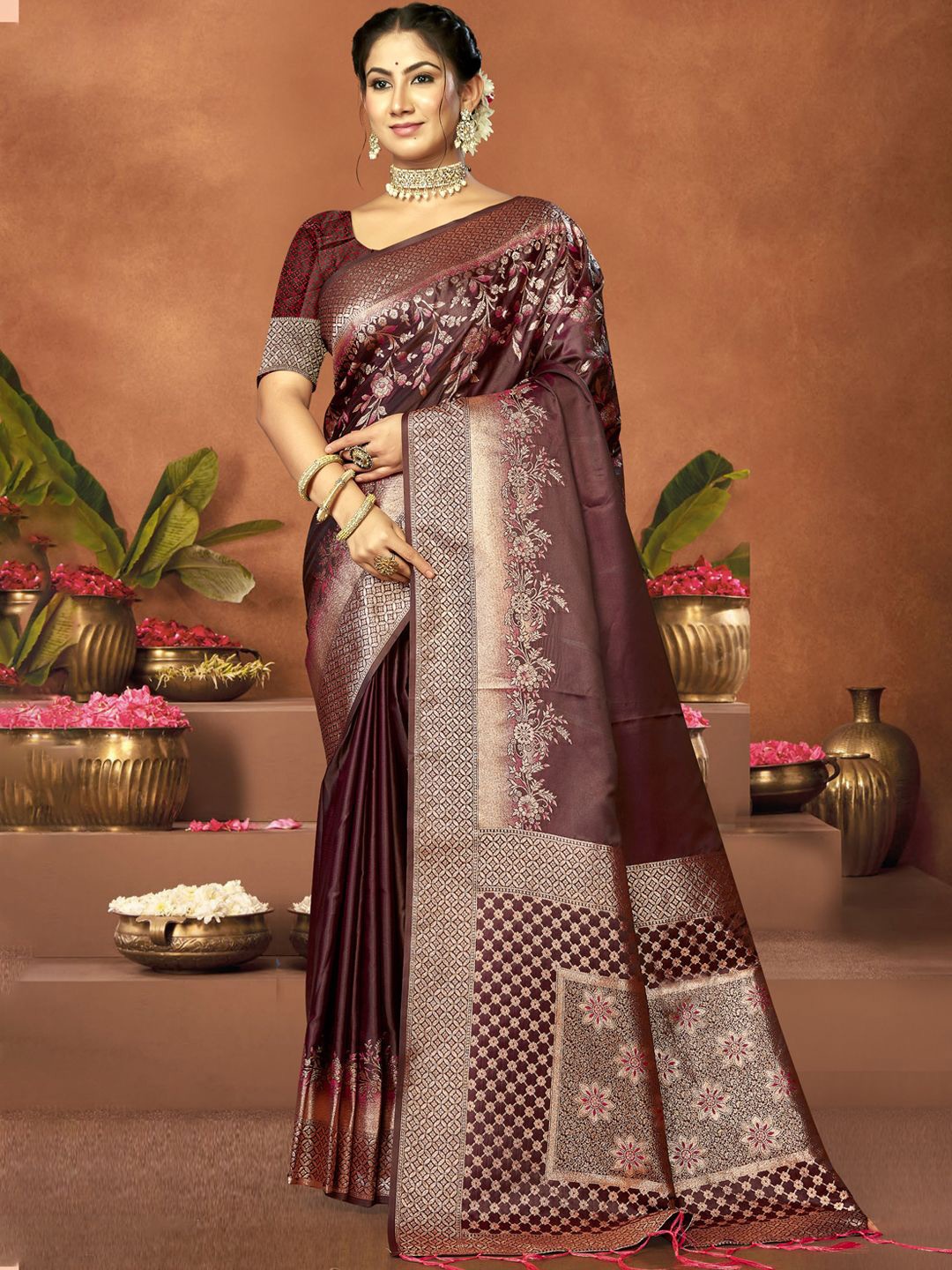 

SANGAM PRINTS Woven Design Zari Satin Tussar Saree, Brown