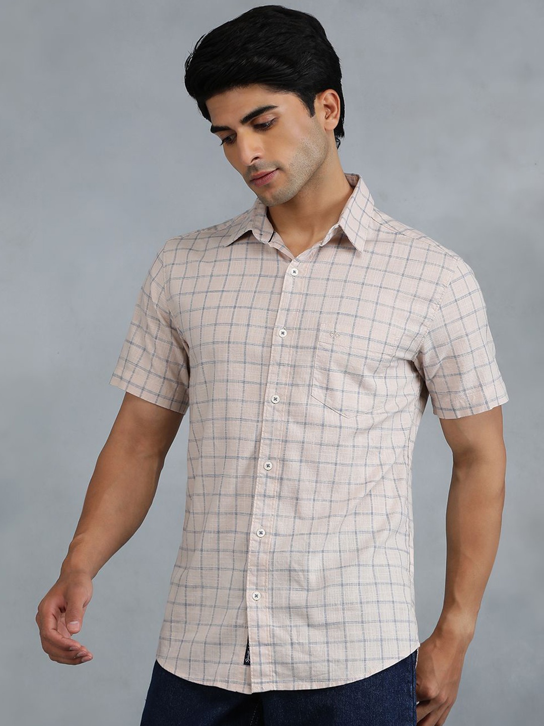 

JADE BLUE Men Slim Fit Opaque Checked Casual Shirt, Peach