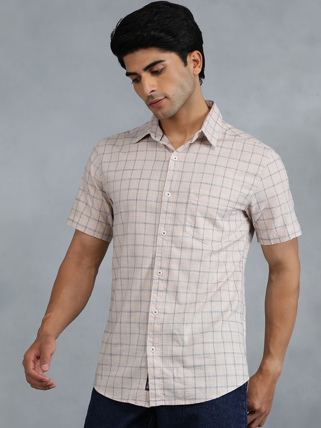 

JADE BLUE Men Slim Fit Opaque Checked Casual Shirt, Peach