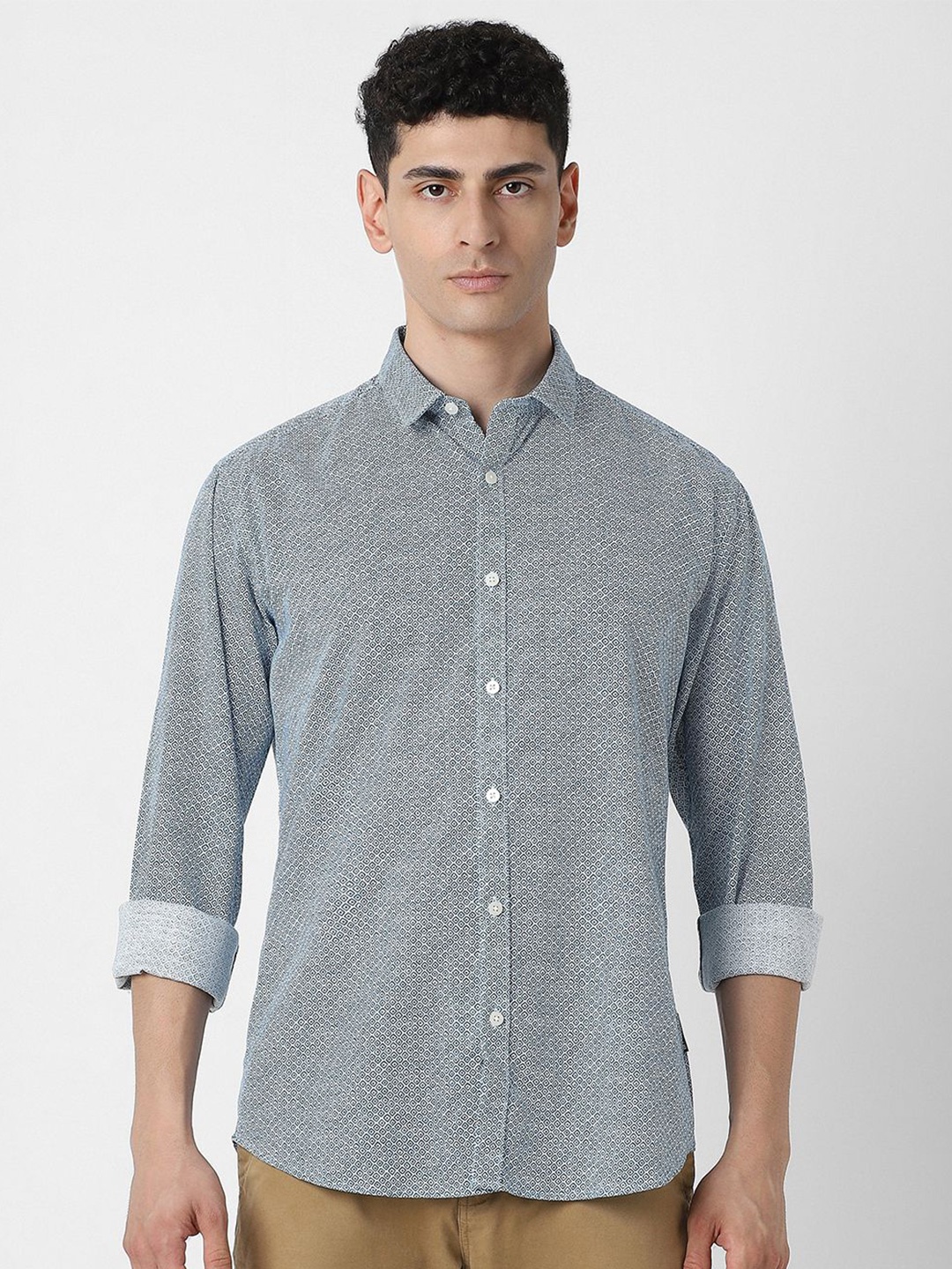 

V Dot Men Slim Fit Opaque Printed Party Shirt, Blue