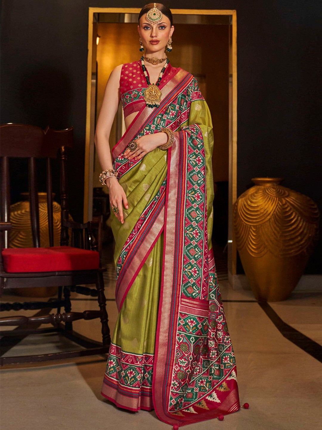 

MySilkLove Printed Zari Border Patola Saree, Green