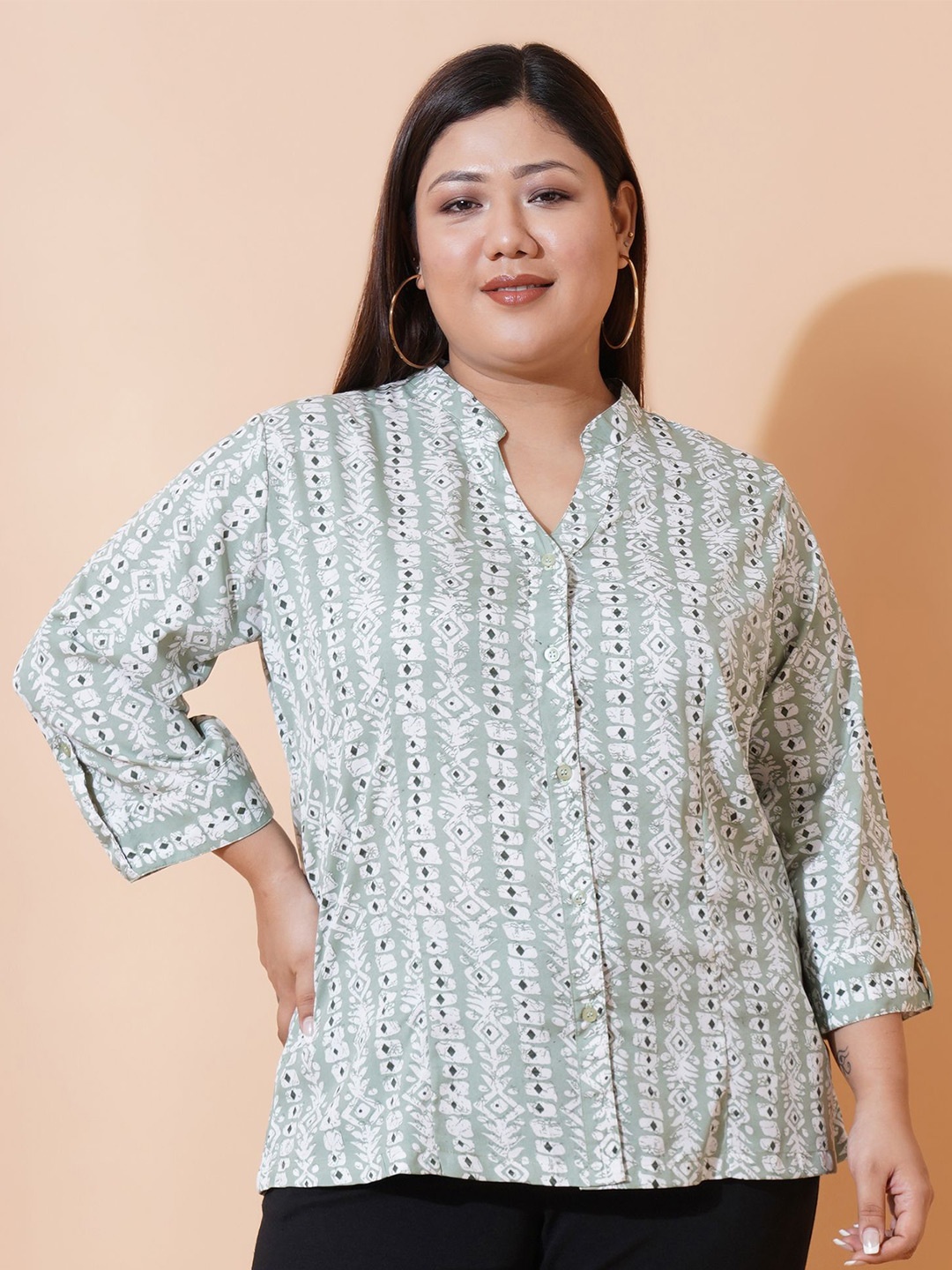 

U&F Beyond Women Relaxed Opaque Printed Casual Shirt, Green