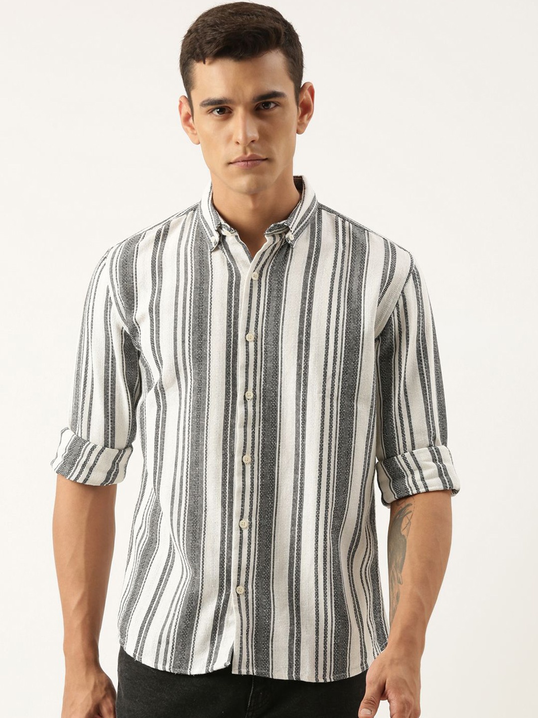 

ROLLER FASHIONS Men Slim Fit Opaque Striped Casual Shirt, Multi