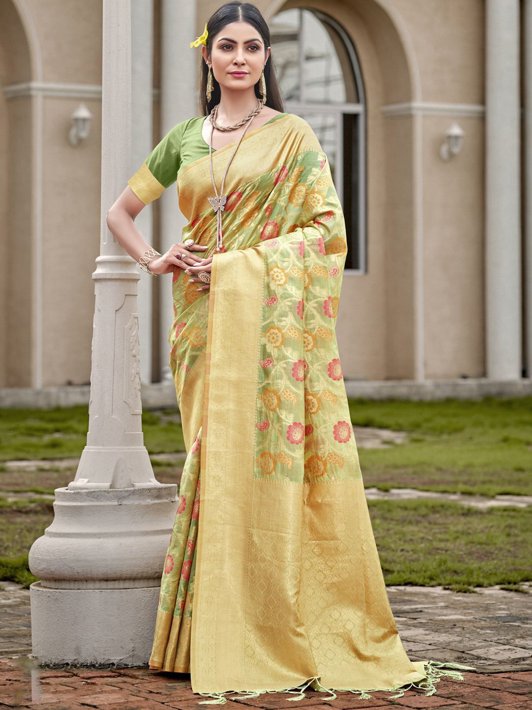 

SANGAM PRINTS Woven Design Zari Organza Tussar Saree, Green
