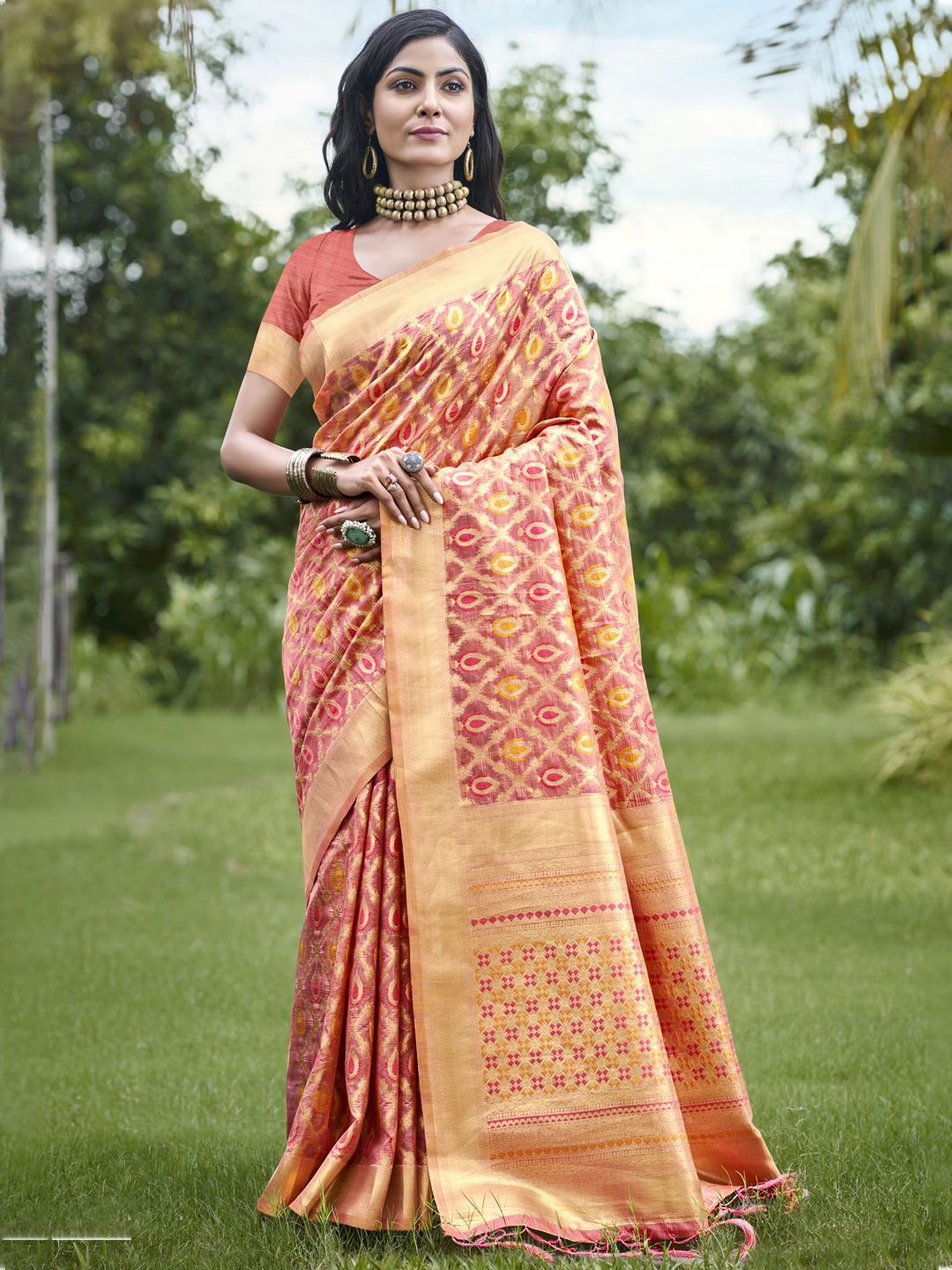 

SANGAM PRINTS Woven Design Zari Organza Tussar Saree, Pink