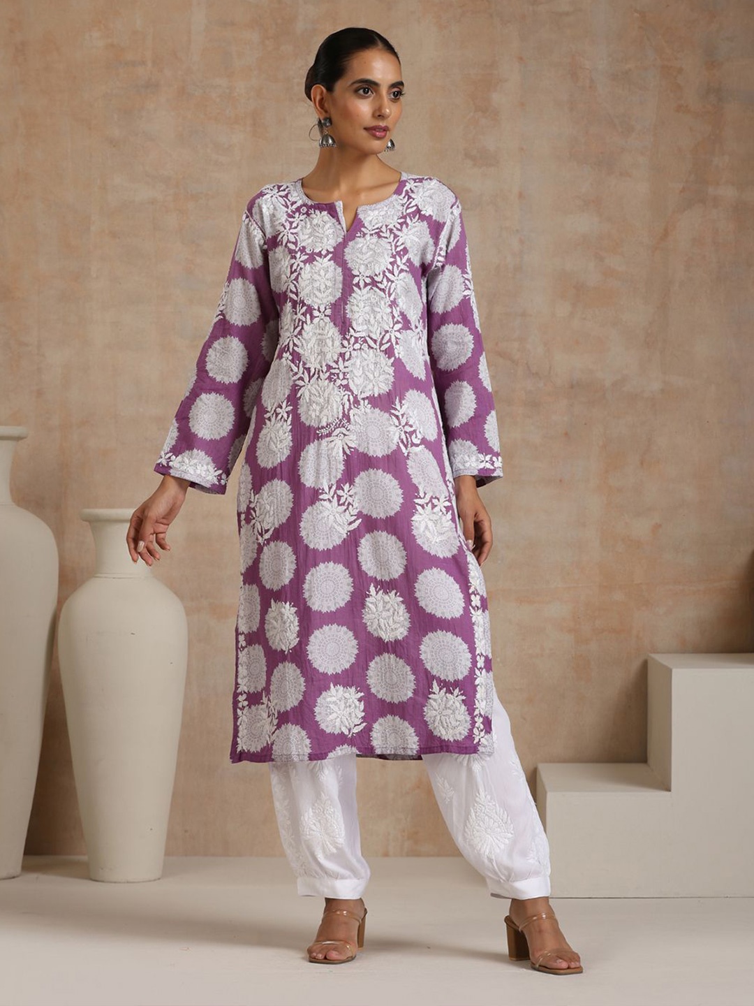 

House of Chikankari Women Geometric Printed Cold-Shoulder Sleeves Kurta, Purple