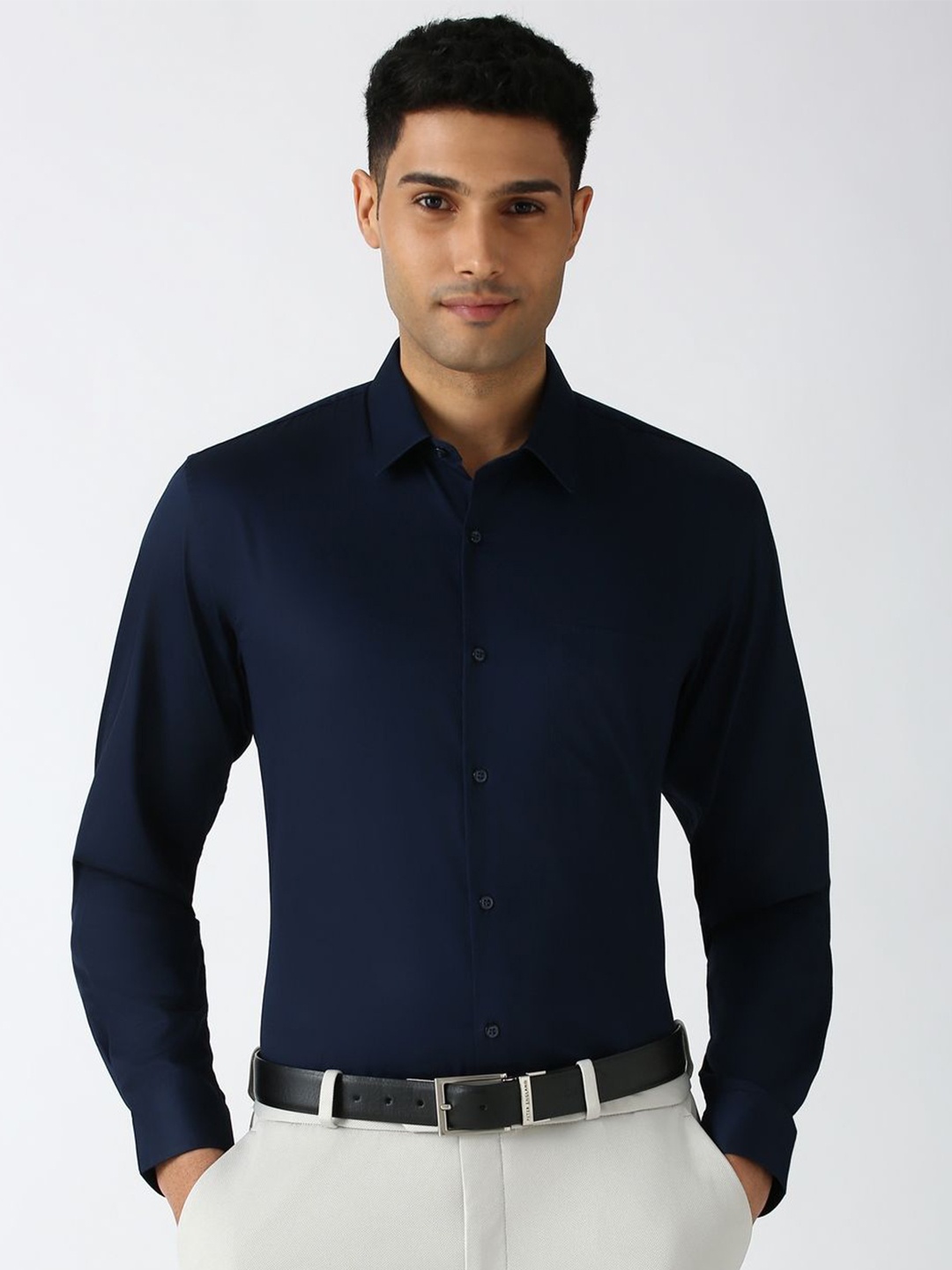 

Peter England Men Opaque Formal Shirt, Navy blue