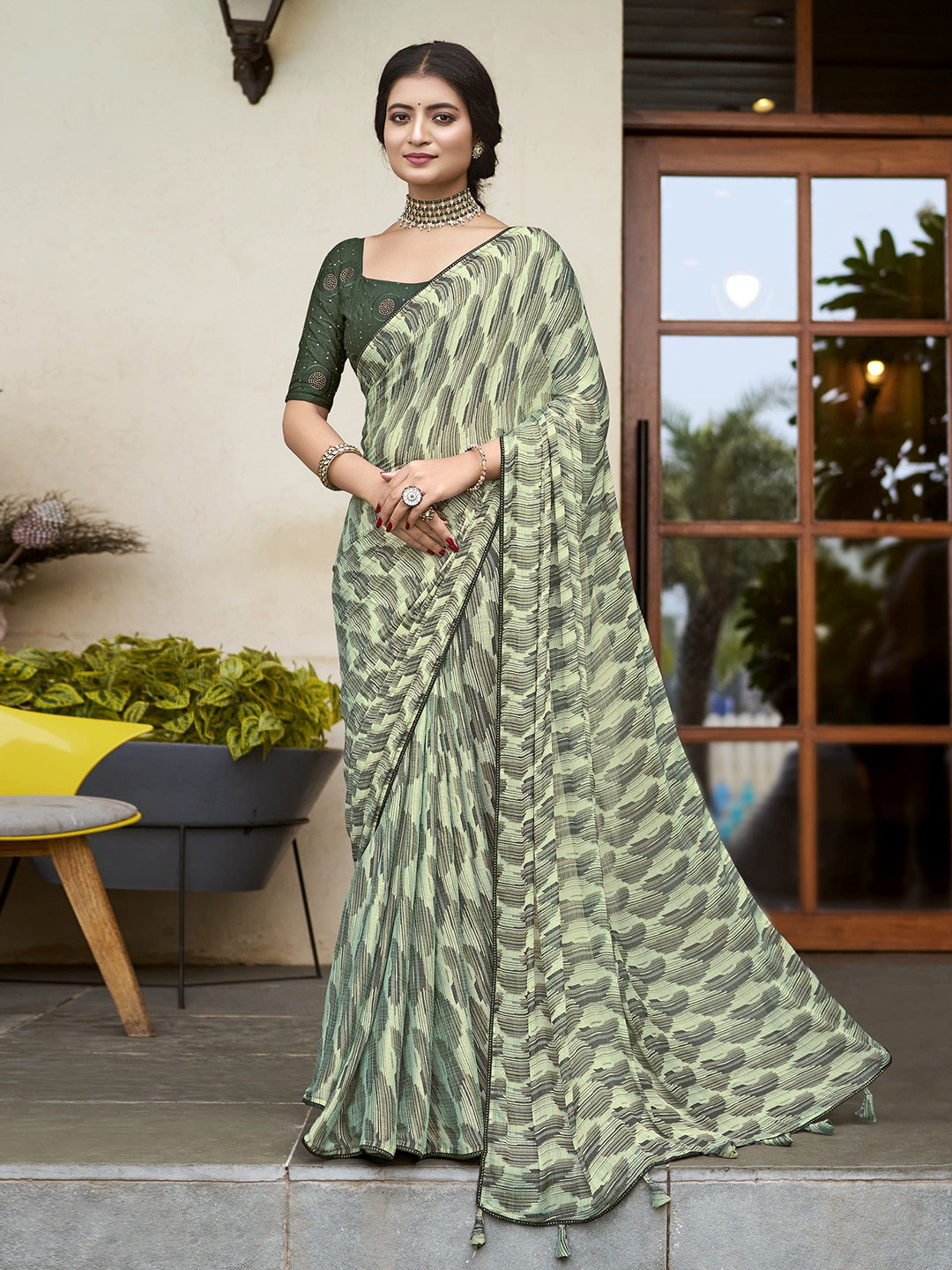 

NIRMAL CREATION Beads and Stones Pure Silk Saree, Green