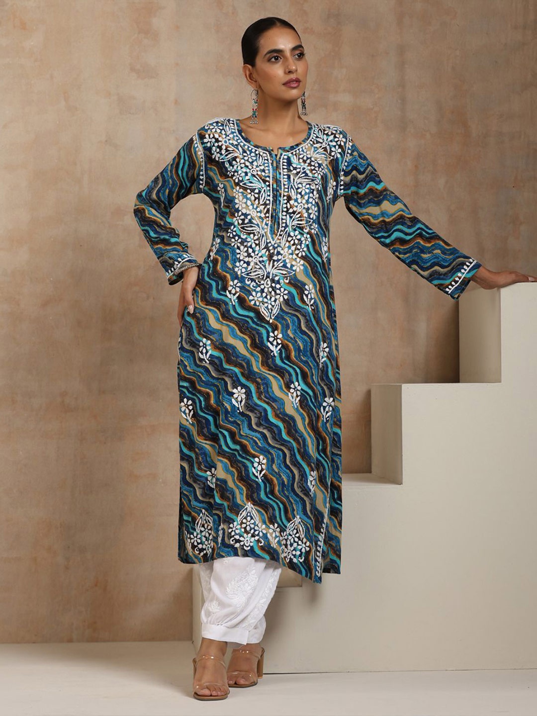 

House of Chikankari Chikankari Printed Kurta, Blue