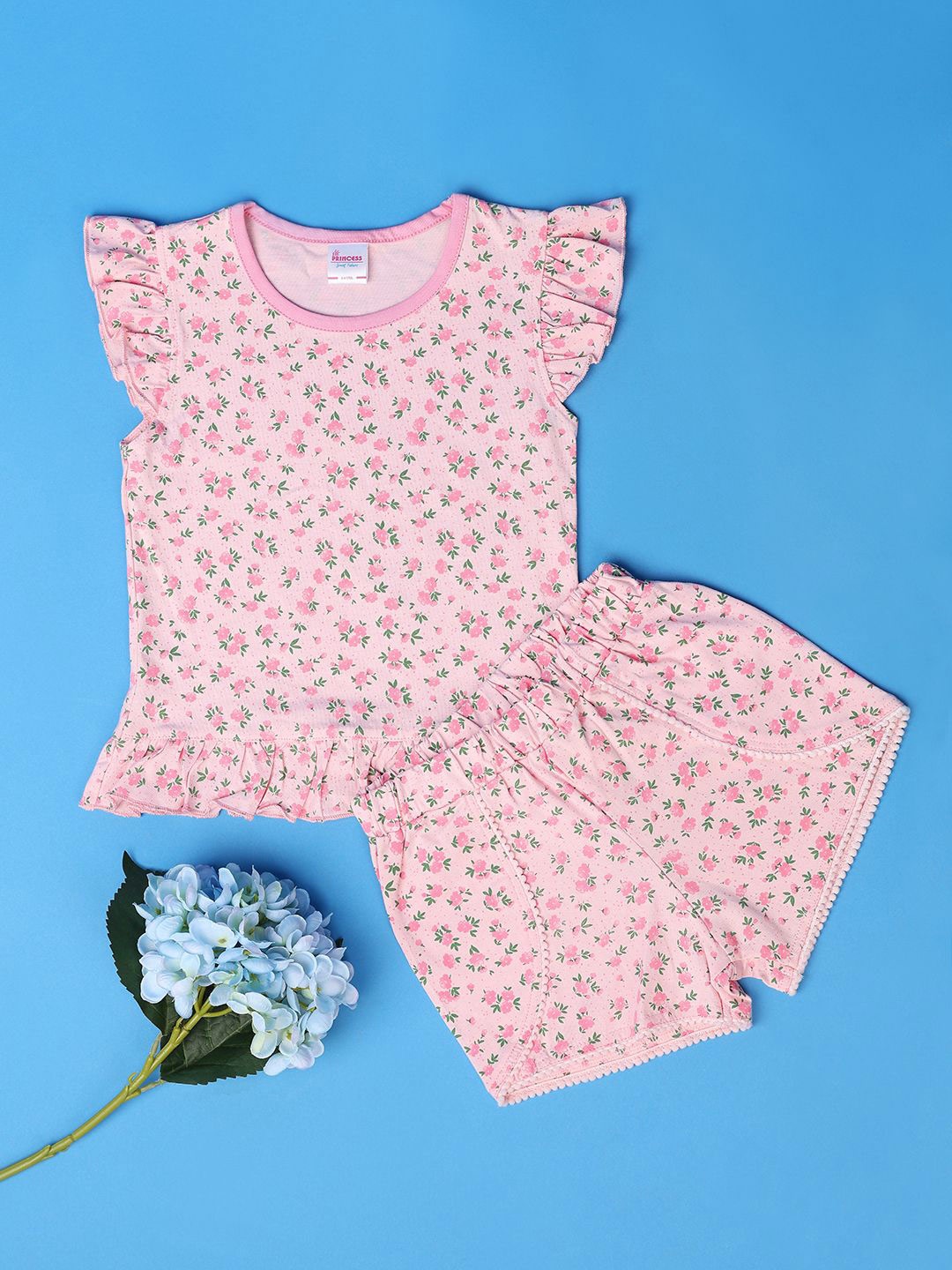 

V-Mart Girls Printed T-shirt with Shorts, Pink