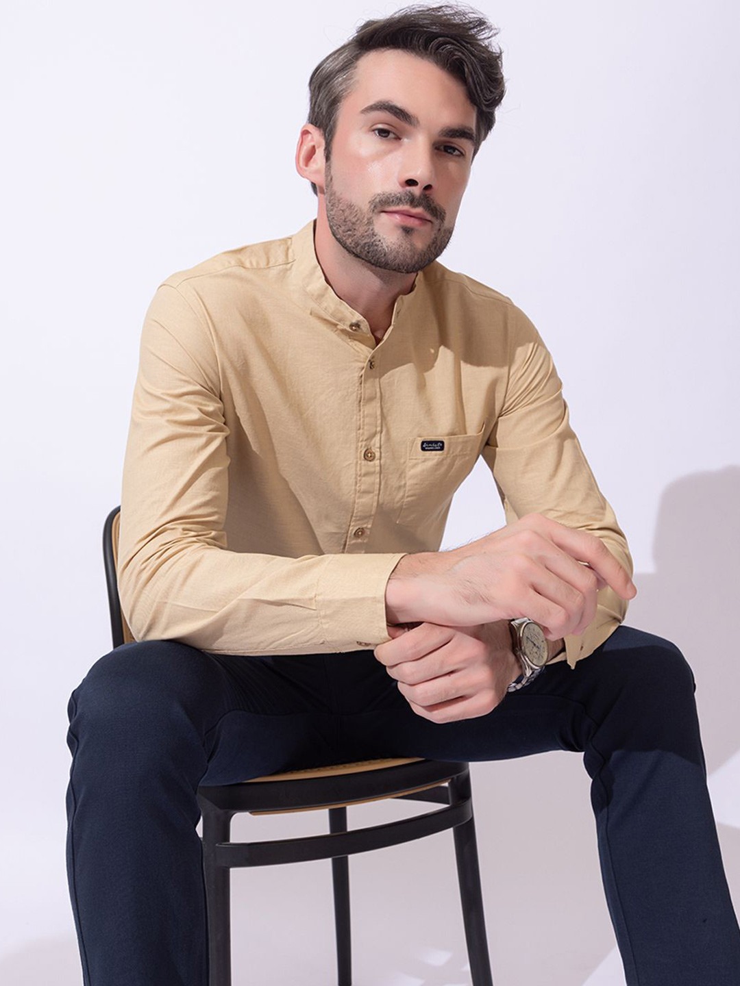 

ARMISTO Men Modern Linen Party Shirt, Beige