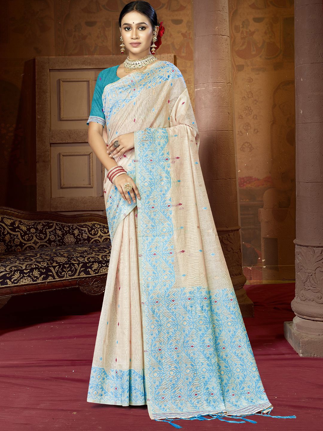 

SANGAM PRINTS Woven Design Zari Tussar Saree, Cream