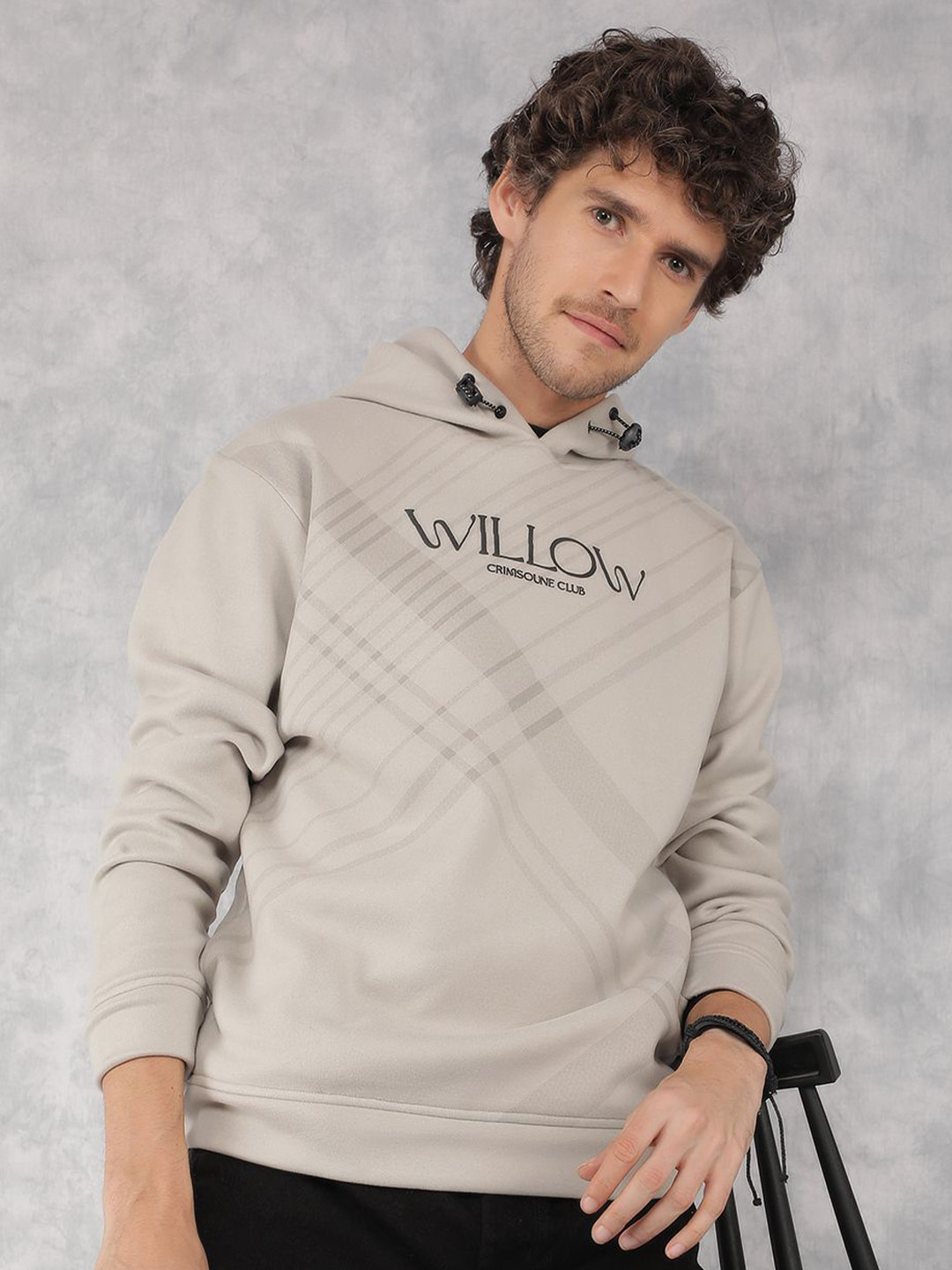 

Crimsoune Club Men Hooded Sweatshirt, Grey