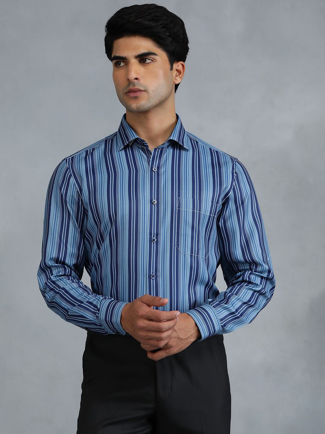 

Greenfibre Men Slim Fit Opaque Striped Casual Shirt, Blue