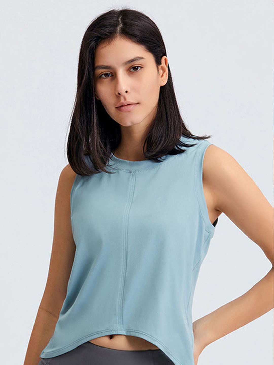 

LULU & SKY High-Low Crop Top, Blue