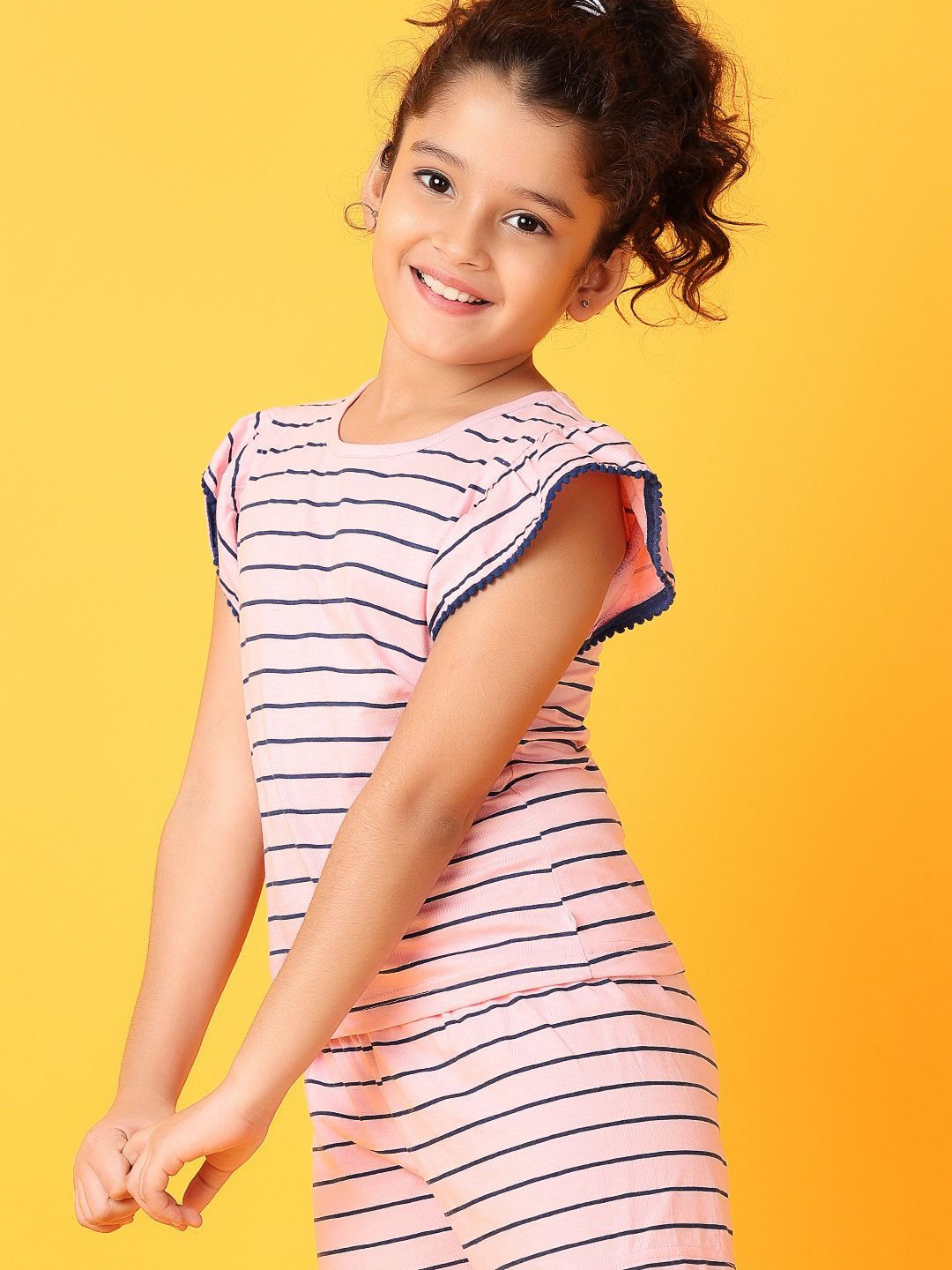 

V-Mart Girls Striped T-shirt with Shorts, Pink